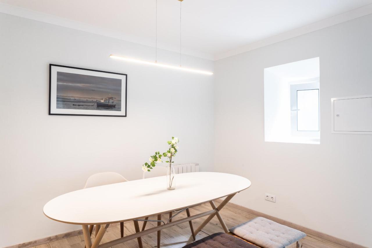 セトゥーバルTown Square Houseアパートメント エクステリア 写真