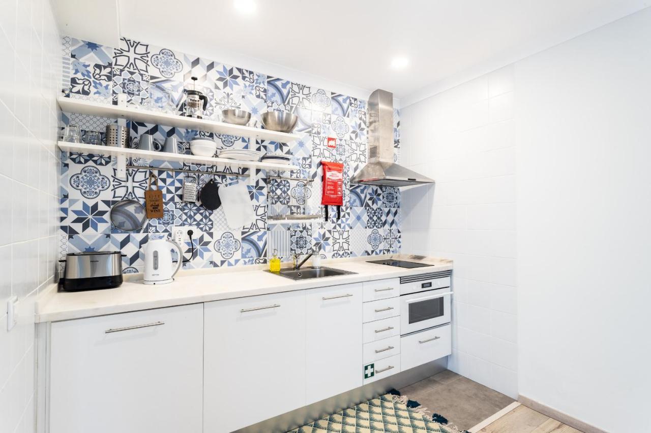 セトゥーバルTown Square Houseアパートメント エクステリア 写真