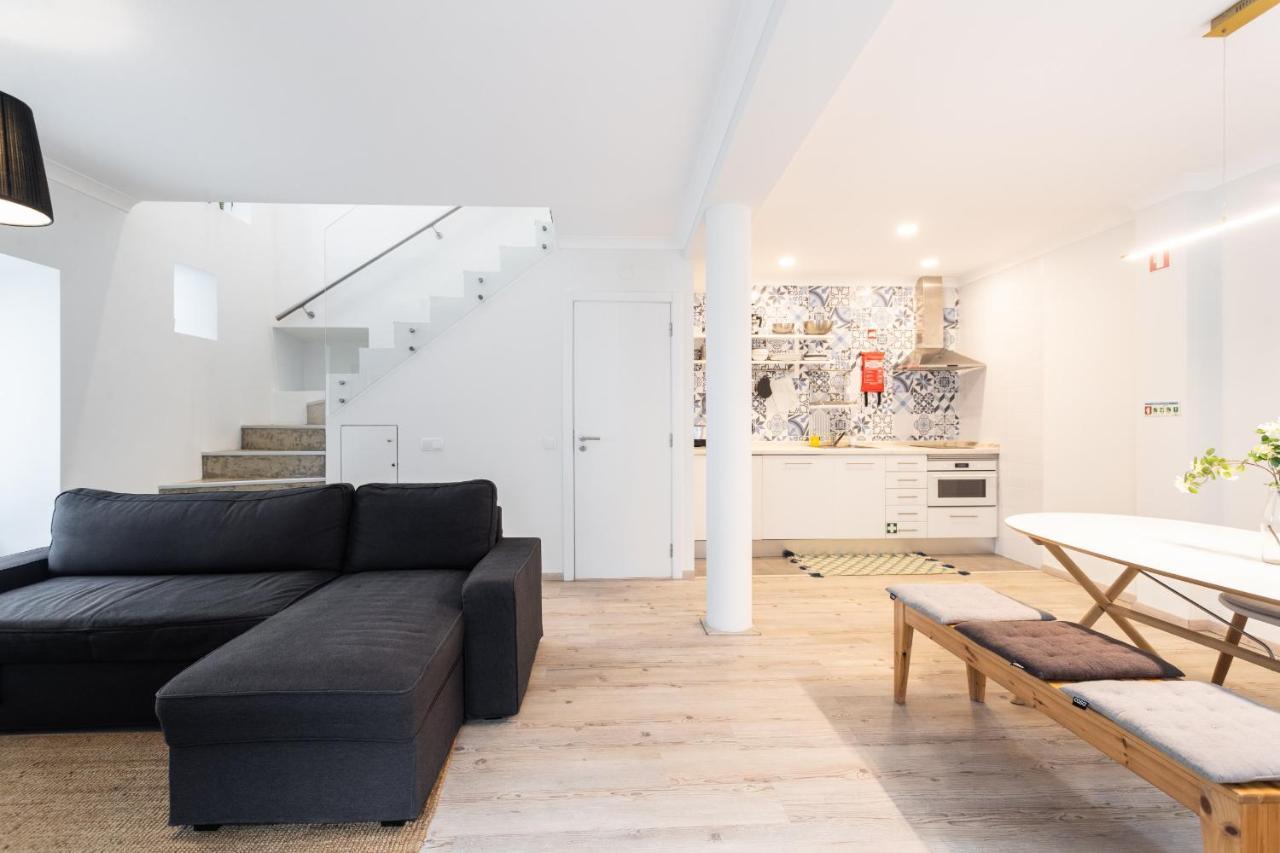 セトゥーバルTown Square Houseアパートメント エクステリア 写真